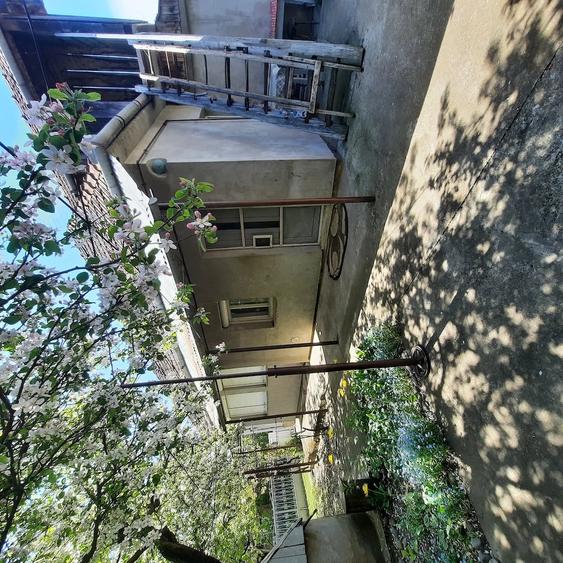 Casă cu 3 camere cu Teren 1350 Mp în Sărmașu