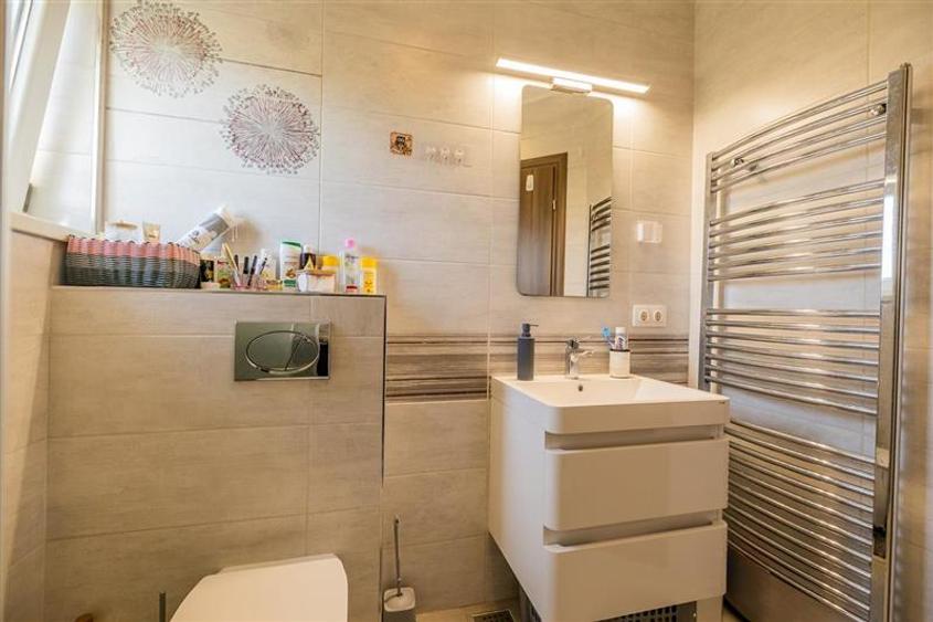 Casă individuală cu 4 camere cu Teren 228 Mp în Bartolomeu
