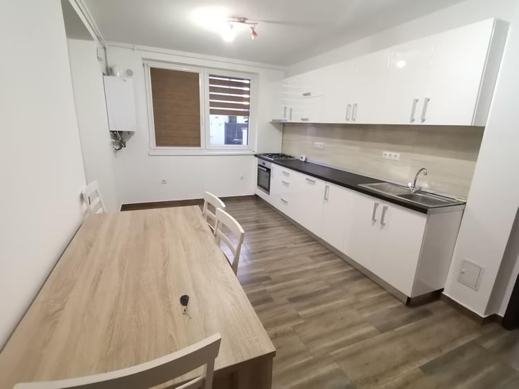 INCHIRIEZ apartament 2 camere decomandat,renovat,zona Selimbar - 2