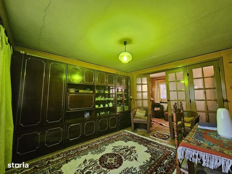 Apartament cu 4 camere în Piața Centrală