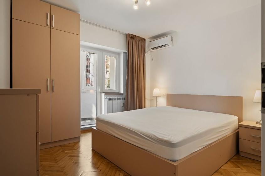 Apartament cu 2 camere decomandat, mobilat în Calea Călărașilor