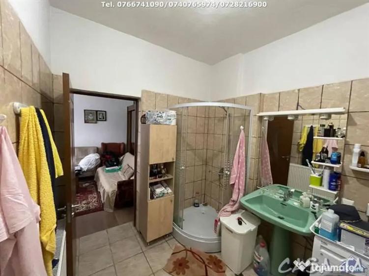 Casă cu 3 camere cu Teren 387 Mp în Central