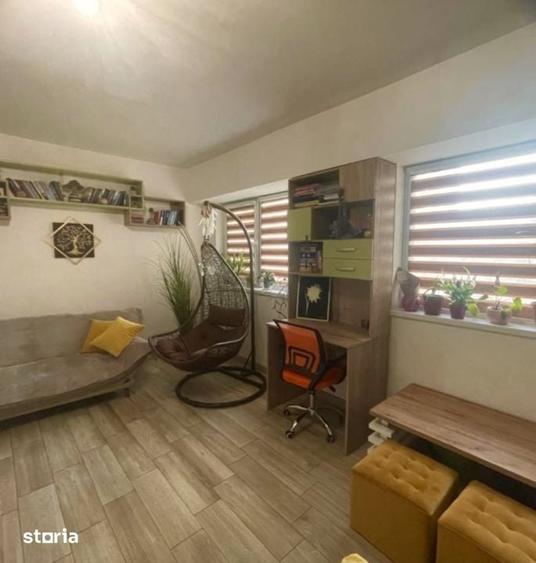 Apartament cu 3 camere în Rovine