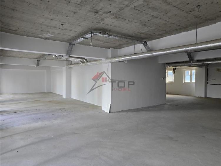 Spațiu comercial, de 185 mp, în Tudor Vladimirescu