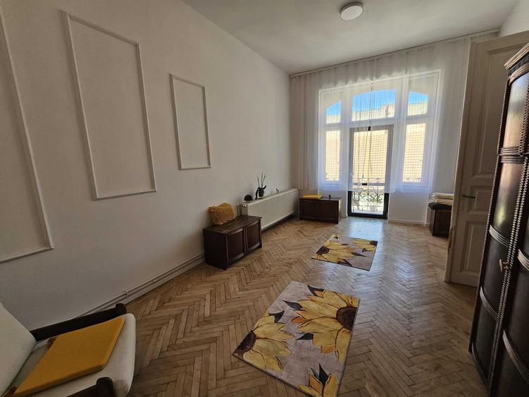Apartament cu 2 camere semidecomandat în Ultracentral
