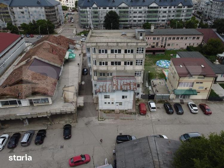 Spațiu comercial, de 1,080 mp, în Ultracentral