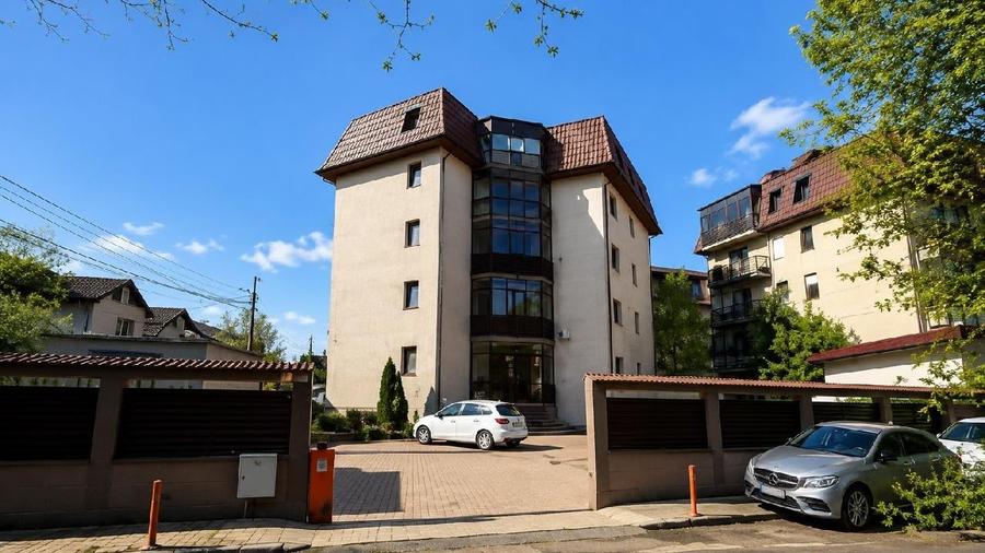 Garsonieră în Dobroești