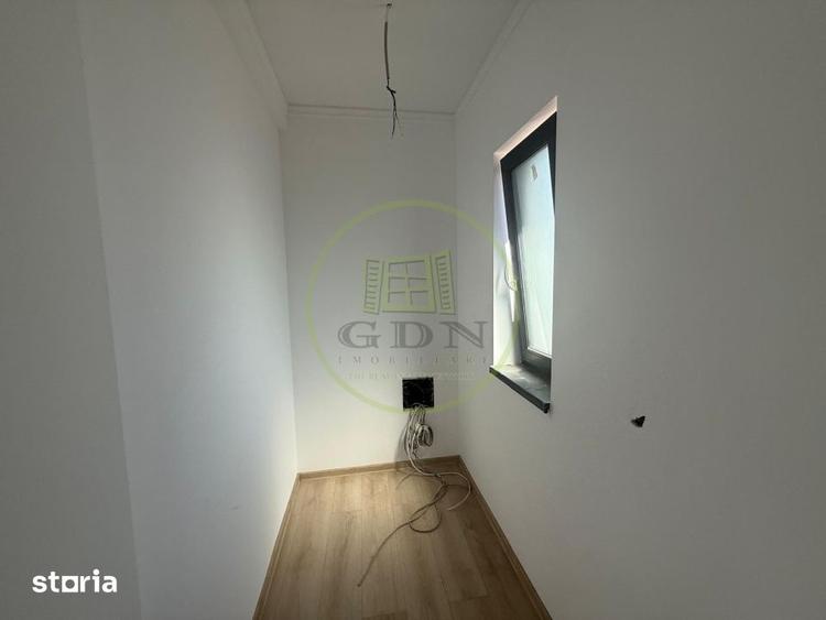 Casă cu 4 camere cu Teren 380 Mp în Pielești