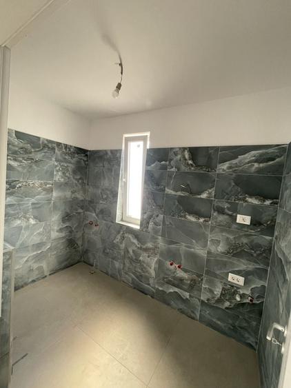 Casă cu 3 camere în Bucovăț