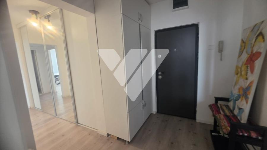 Apartament cu 3 camere decomandat, mobilat în Mihai Viteazul