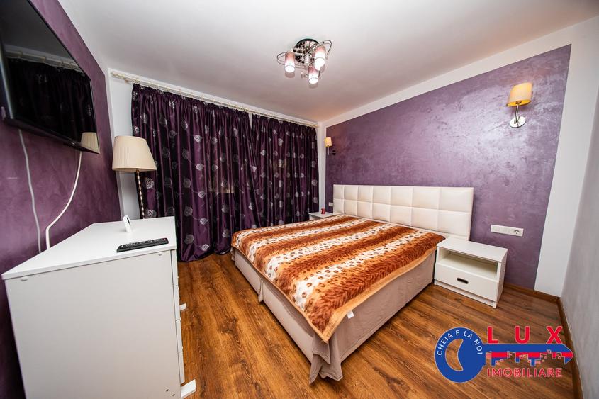 Apartament cu 3 camere decomandat, mobilat în C5
