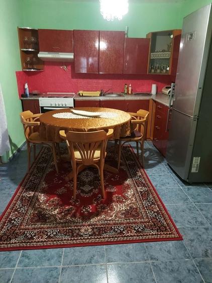 Casă cu 2 camere în Boiu