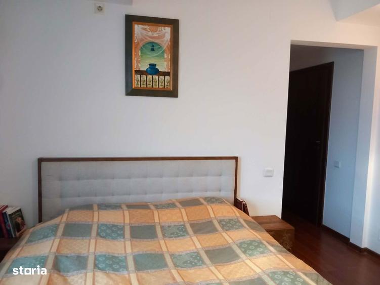 Apartament cu 3 camere în Băneasa