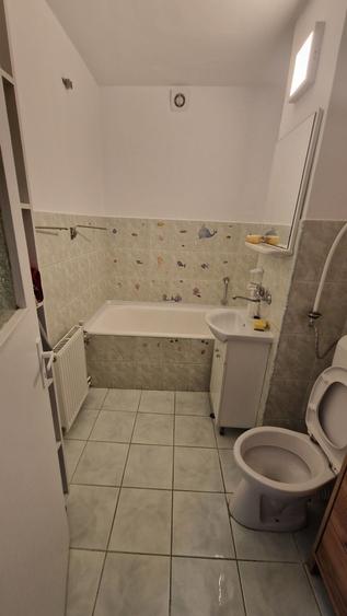 Inchiriez apartament 2 camere Centru Nou - 1