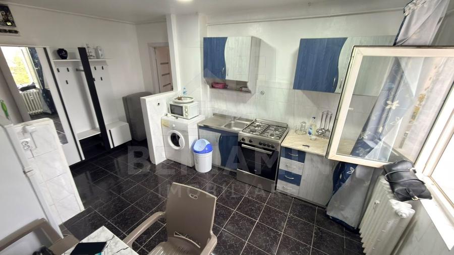 Apartament cu 2 camere semidecomandat, mobilat în Brazda lui Novac