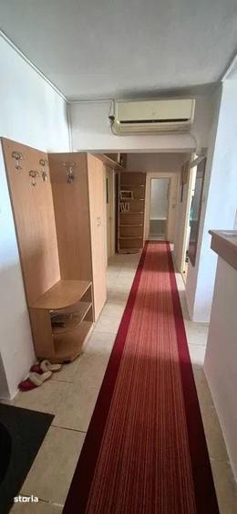 Apartament cu 3 camere în Rahova