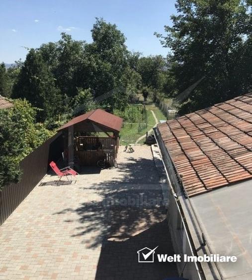 Casă individuală cu 6 camere cu Canalizare în Dâmbul Rotund