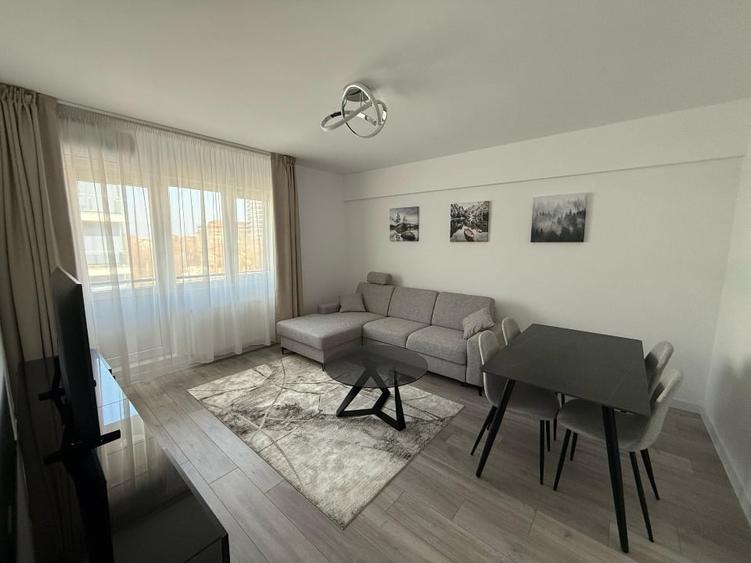 Apartament cu 2 camere decomandat, mobilat în Prelungirea Ghencea