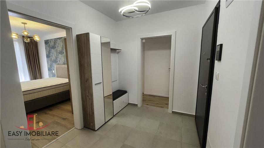 Apartament cu 3 camere decomandat, mobilat în Libertății