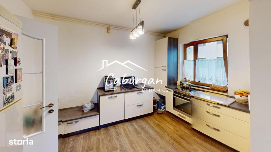 Apartament cu 3 camere în Șelimbăr — fotografia 2