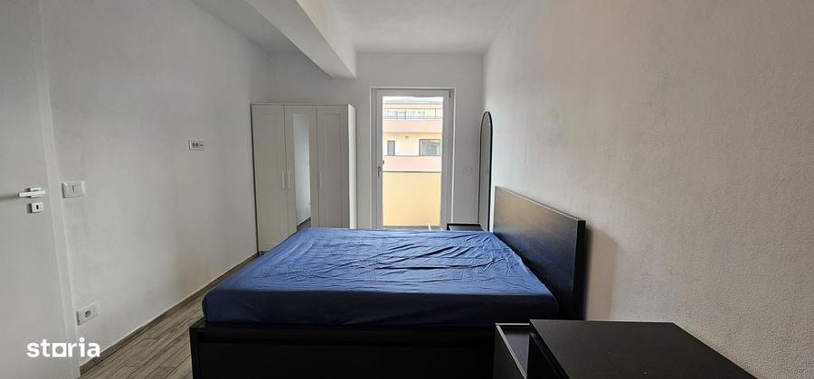 Apartament cu 3 camere decomandat în Vest