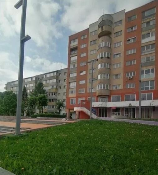 Brasov Vanzare gaosoniera complet renovata zona pietonala Racadau - 1