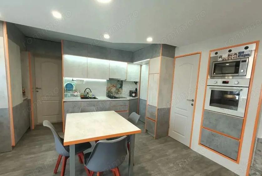 Casă cu 3 camere cu Teren 1040 Mp în Unirii