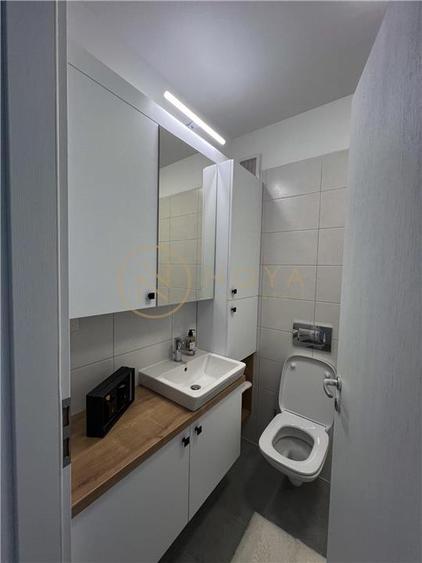Apartament cu 2 camere decomandat, mobilat în Aviației