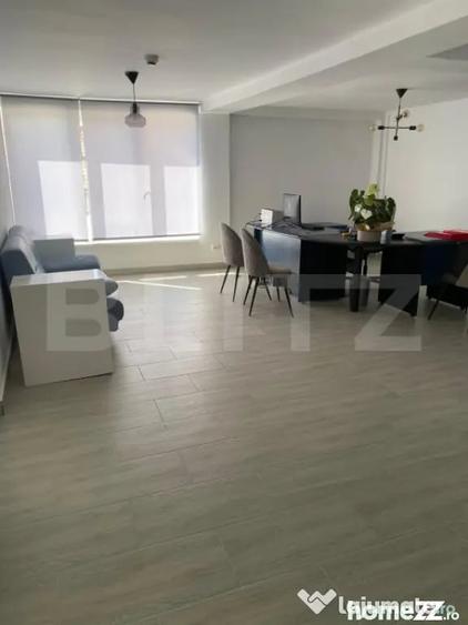 Spațiu comercial, de 200 mp, în Brâncoveanu