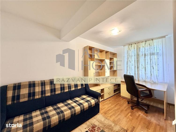 Casă cu 4 camere în Bucov