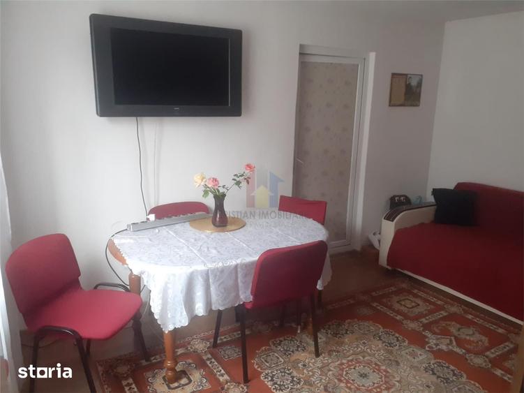 Casă cu 3 camere cu Teren 352 Mp în Chercea