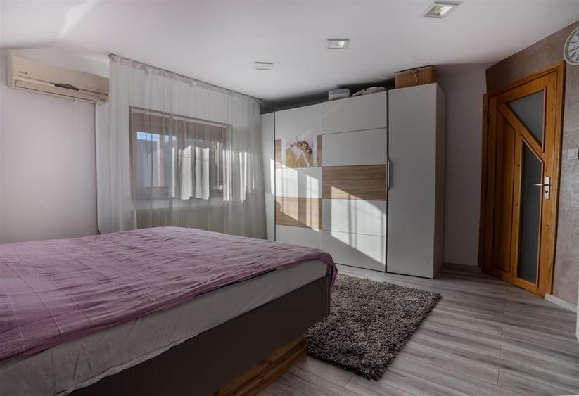 Casă cu 3 camere cu Teren 111 Mp în Tătărași