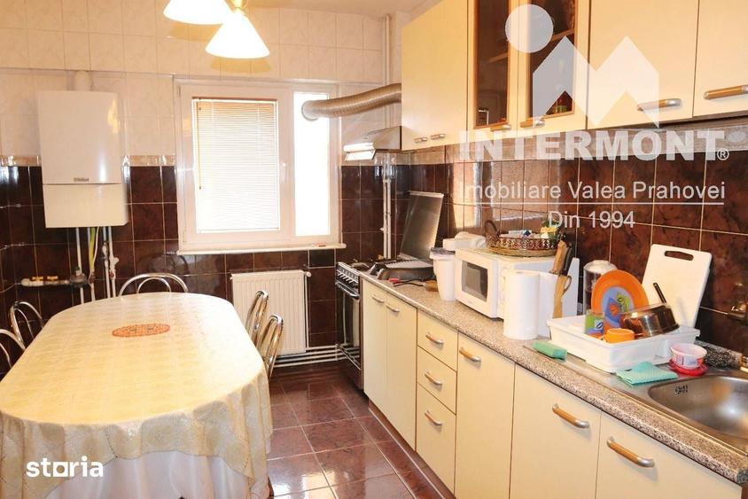 Apartament 3 camere - Etaj 1 - 2 bai - Centrala - Mobilat - 9