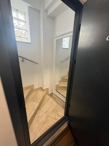 Apartament cu 4 camere decomandat, mobilat în Cotroceni