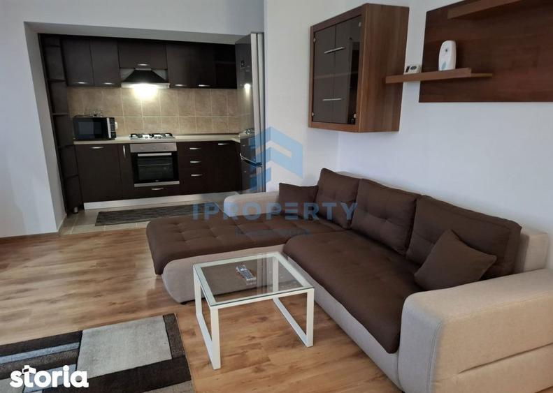 Apartament cu 3 camere, mobilat în Titan