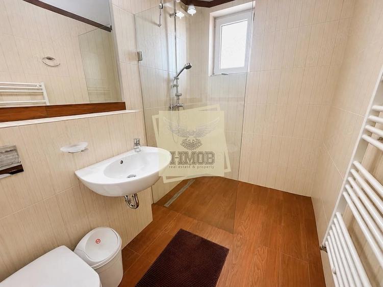 Apartament cu 3 camere în Calea Dumbrăvii