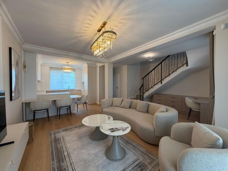 Duplex cu 3 camere cu Canalizare în Moșnița Nouă