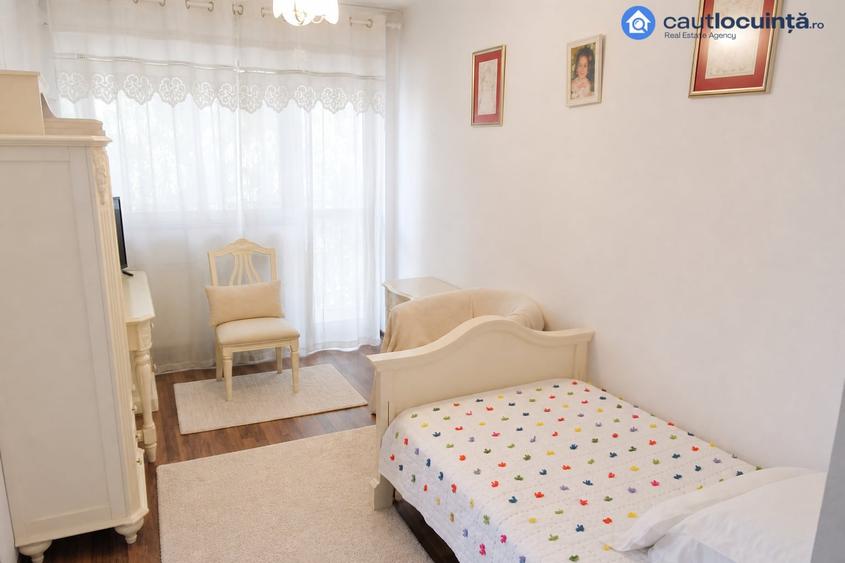 Casă individuală cu 5 camere cu Canalizare în Titan