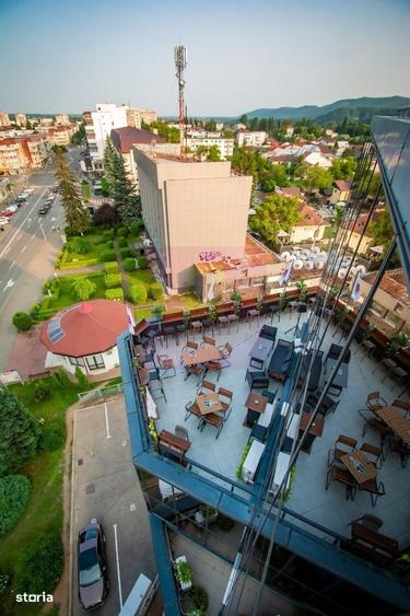 Spațiu comercial, de 250 mp, în Central