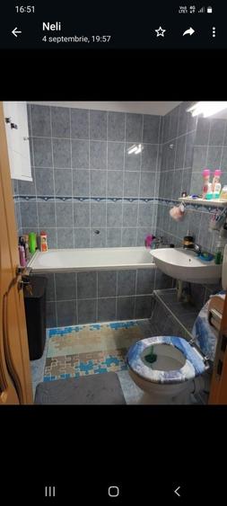 Apartament cu 2 camere decomandat în Rontău