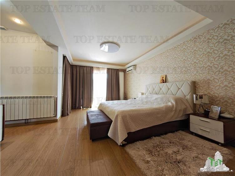 Casă individuală cu 6 camere cu Teren 1000 Mp în Corbeanca
