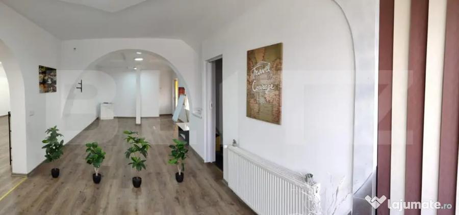 Casă cu 2 camere cu Teren 2667 Mp în Central