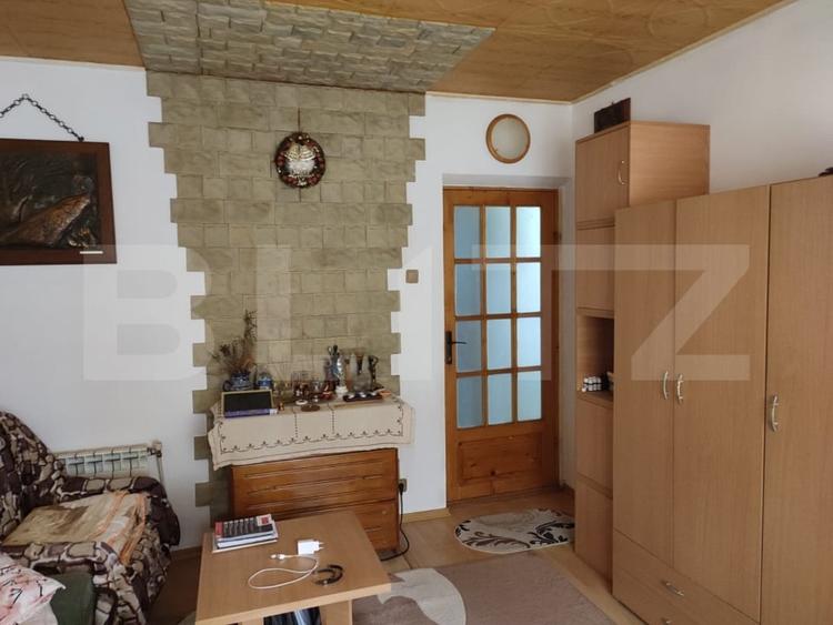 Casă individuală cu 6 camere cu Canalizare în Dancu