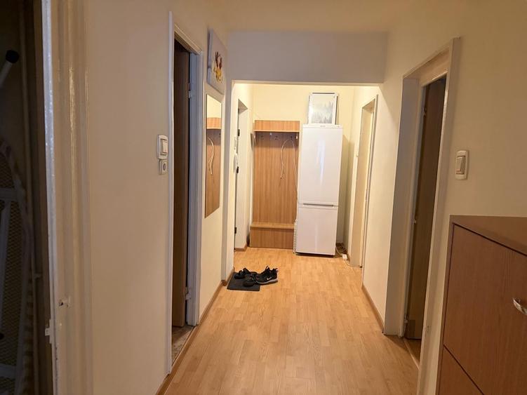 Apartament cu 2 camere decomandat în Tineretului