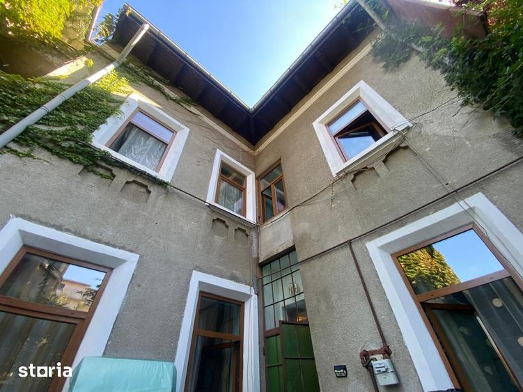Casă cu 4 camere cu Teren 140 Mp în Grivița