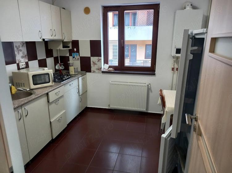 Apartament cu 2 camere decomandat în Mihai Bravu