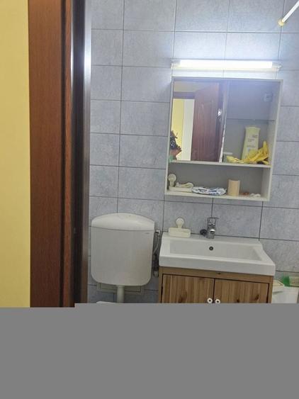 Apartament cu 3 camere decomandat, mobilat în Drumul Taberei