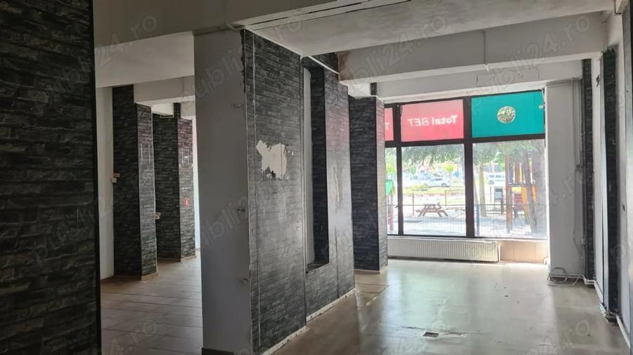 Spațiu comercial, de 80 mp, în Bascov