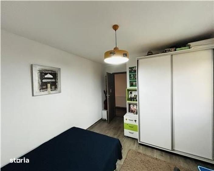 Apartament cu 2 camere decomandat în Vasile Aaron