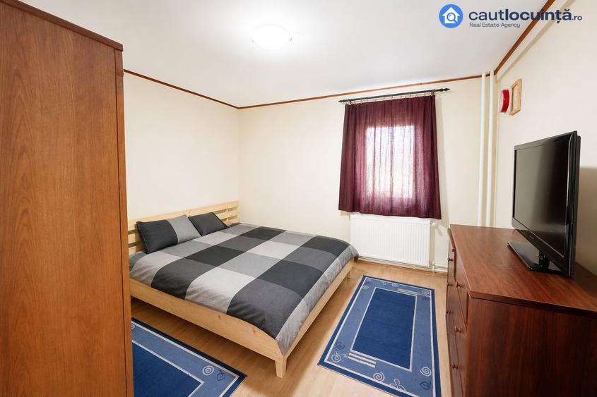 Casă cu 5 camere cu Teren 300 Mp în Trăisteni